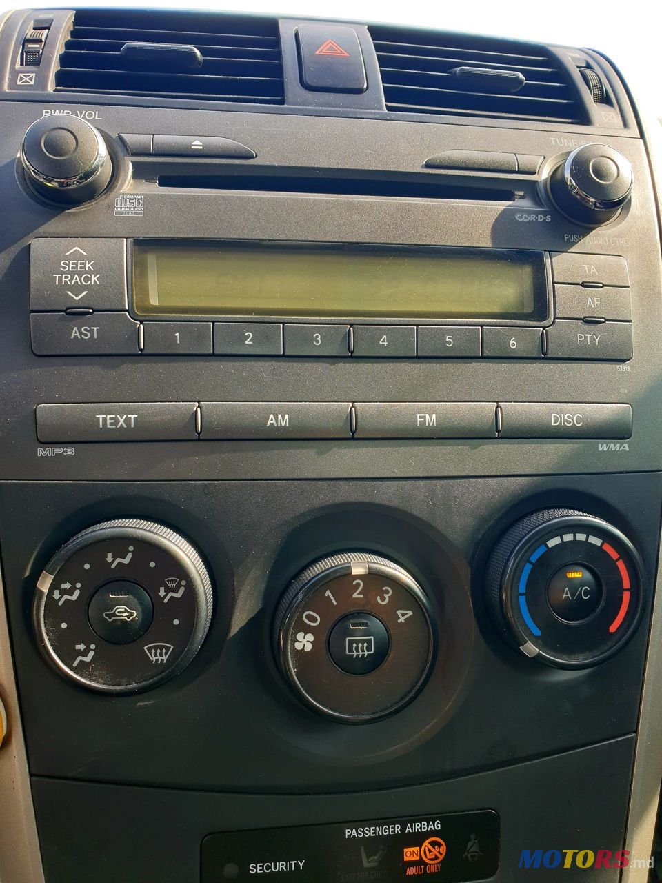 2007' Toyota Corolla photo #2