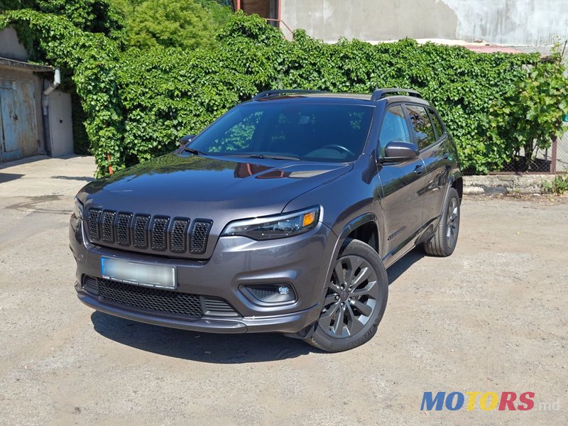 2018' Jeep Cherokee photo #1