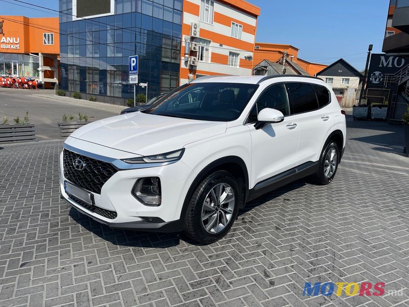 2019' Hyundai Santa Fe photo #1