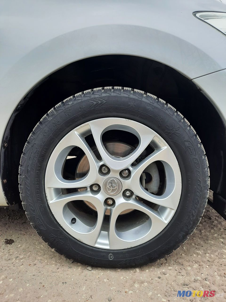 2010' Toyota Auris photo #6