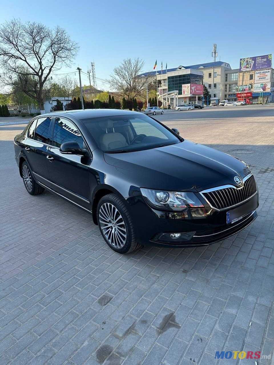 2014' Skoda Superb photo #1