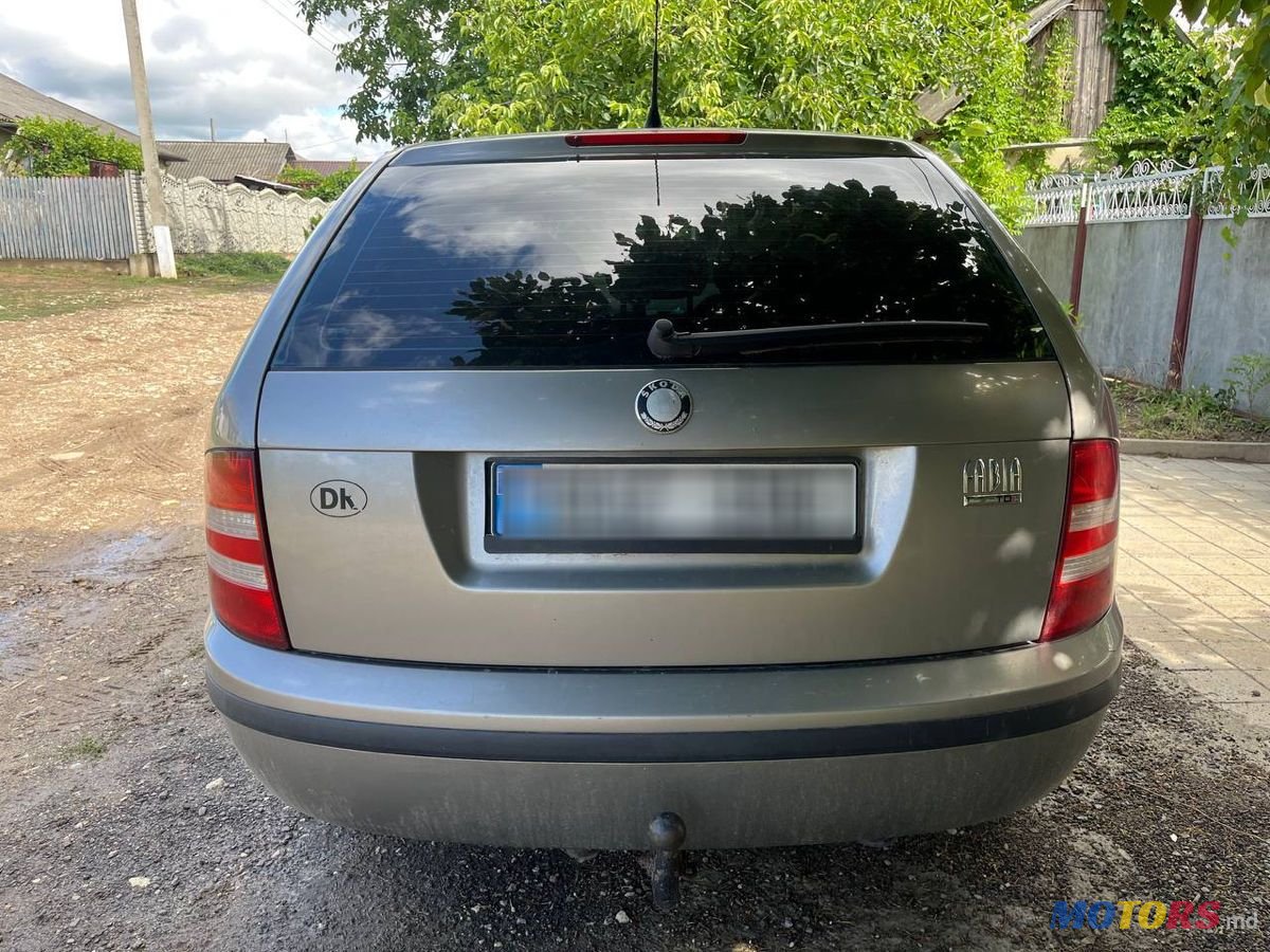 2007' Skoda Fabia photo #6