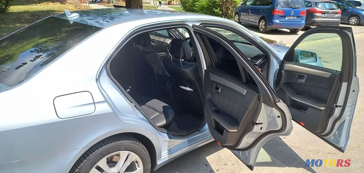 2012' Mercedes-Benz E Класс photo #5