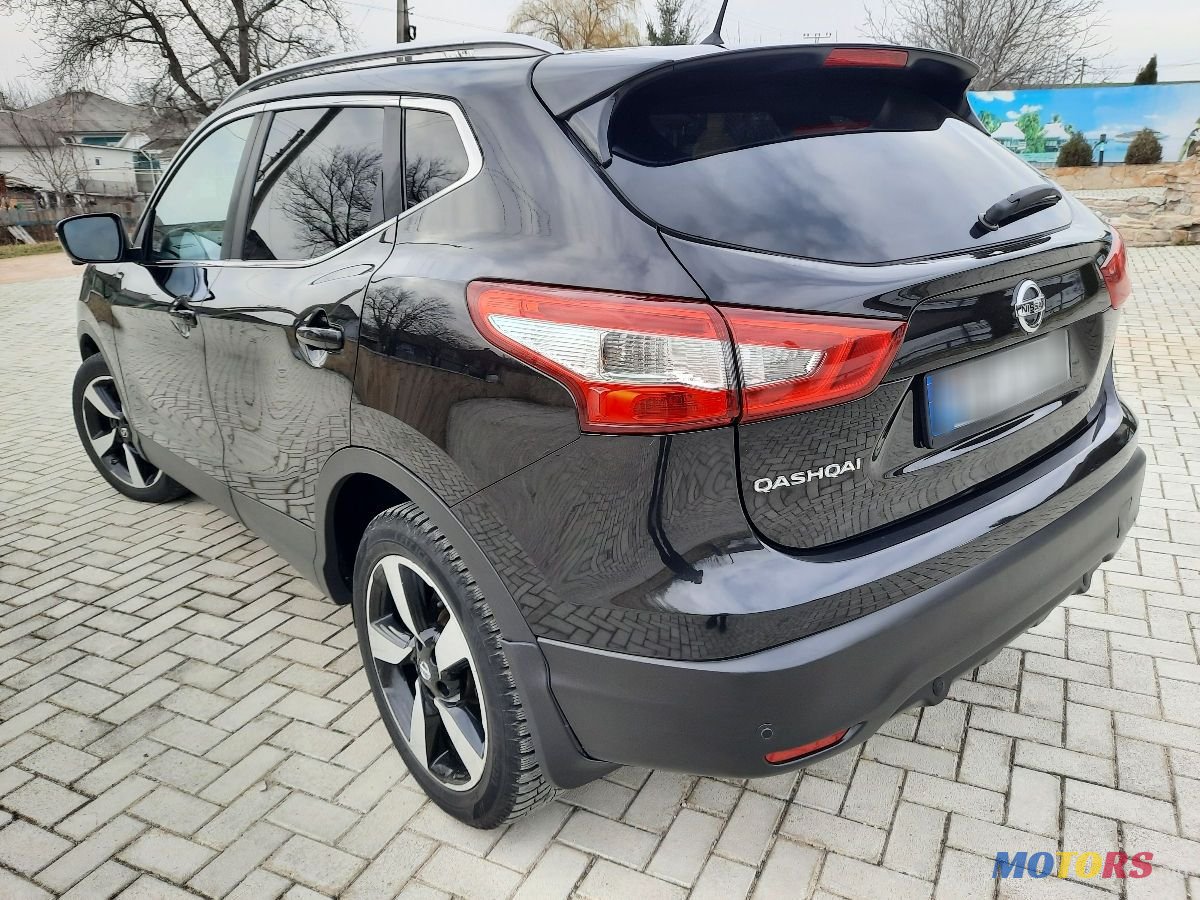 2015' Nissan Qashqai photo #2