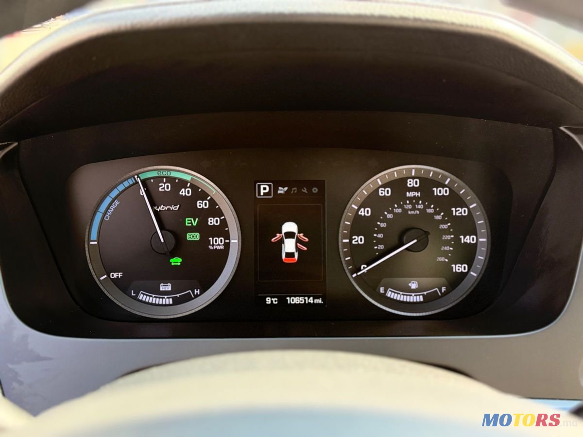2016' Hyundai Sonata photo #5