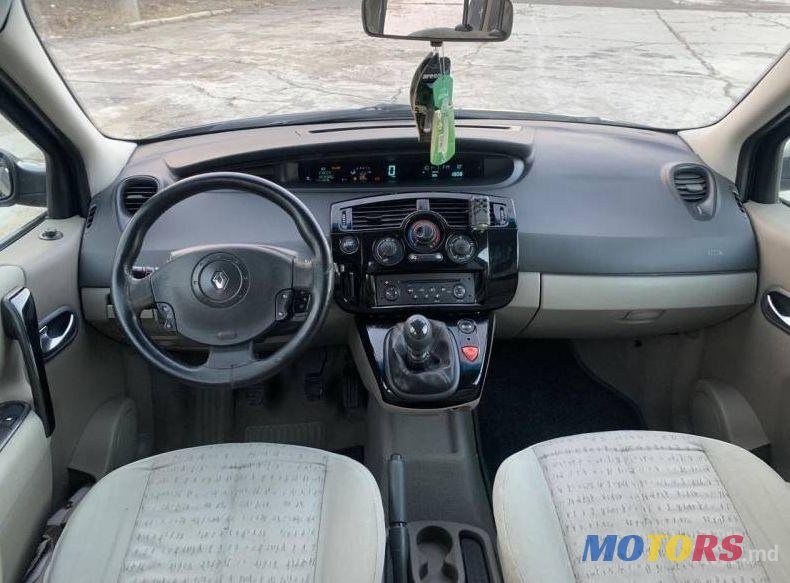 2007' Renault Scenic photo #1