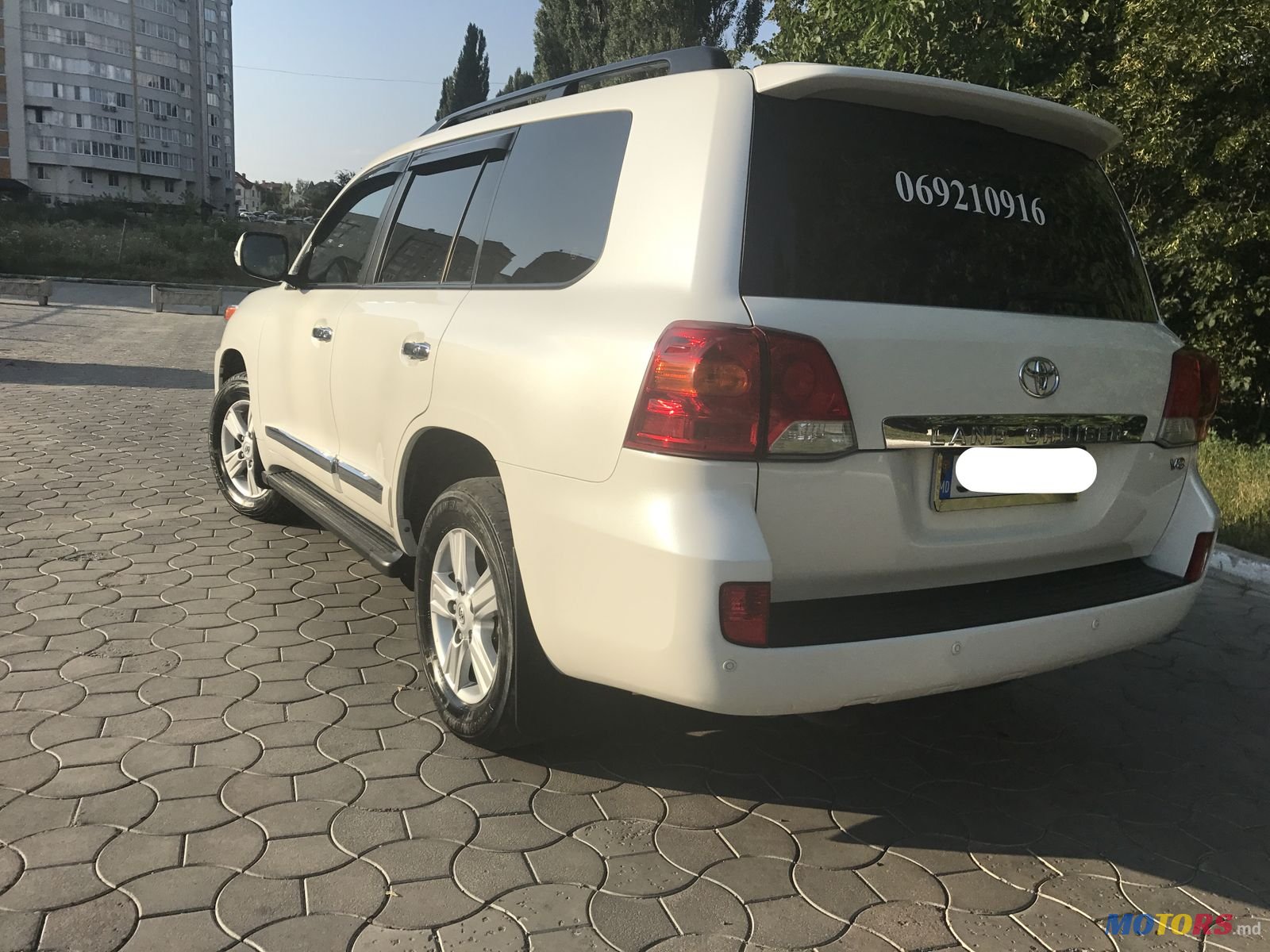 2013' Toyota Land Cruiser 200 photo #5