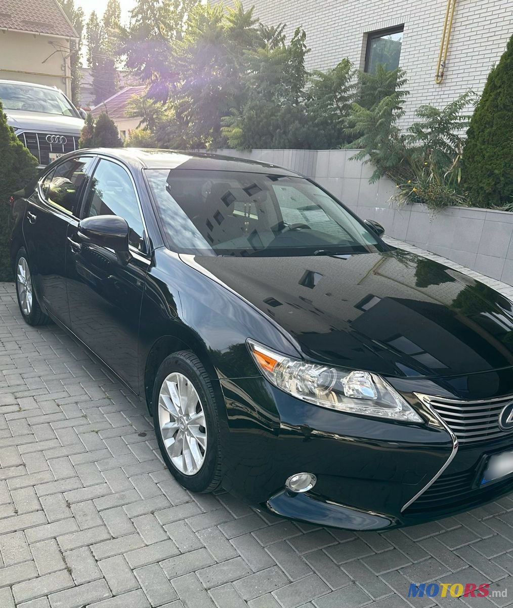 2014' Lexus Es Series photo #2