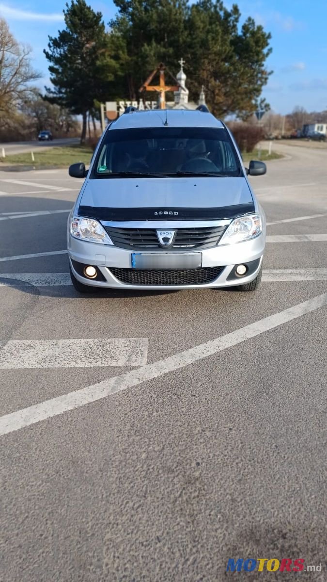 2008' Dacia Logan Mcv photo #2