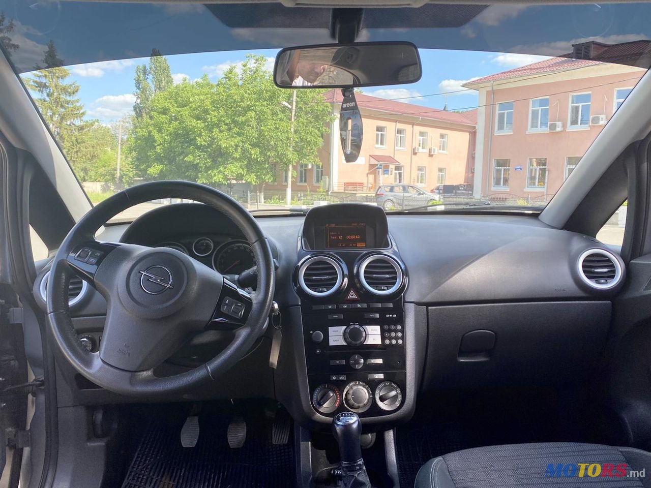 2014' Opel Corsa photo #5