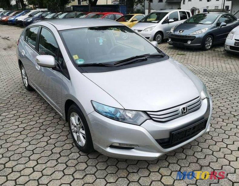 2010' Honda Insight photo #1