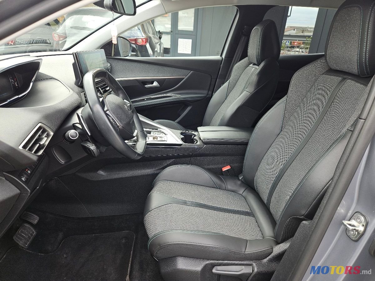 2021' Peugeot 3008 photo #6