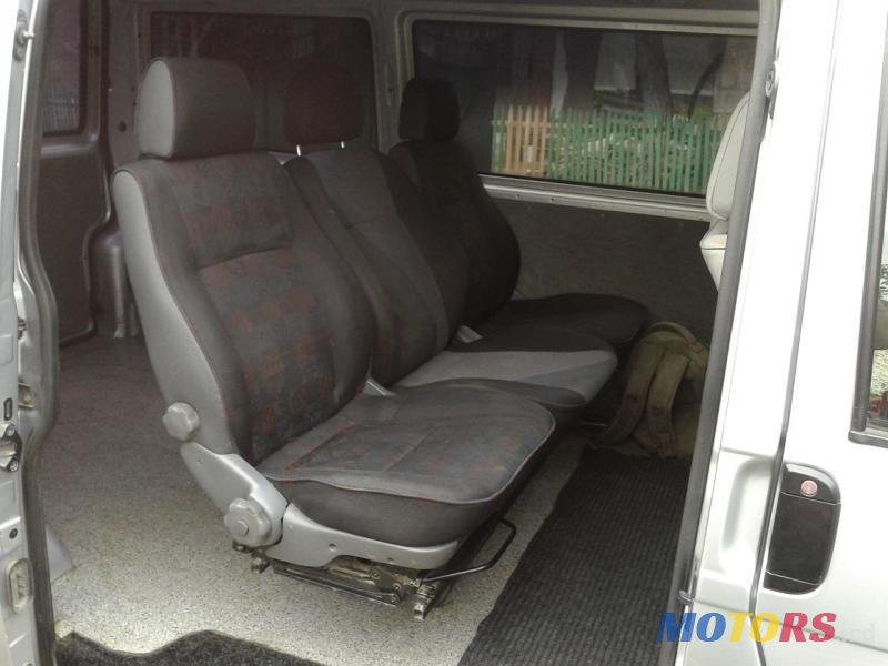 2001' Volkswagen T1 (Transporter) photo #4