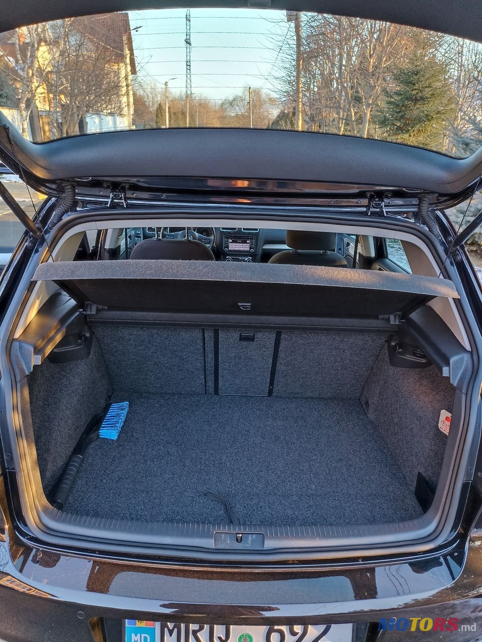 2011' Volkswagen Golf photo #6