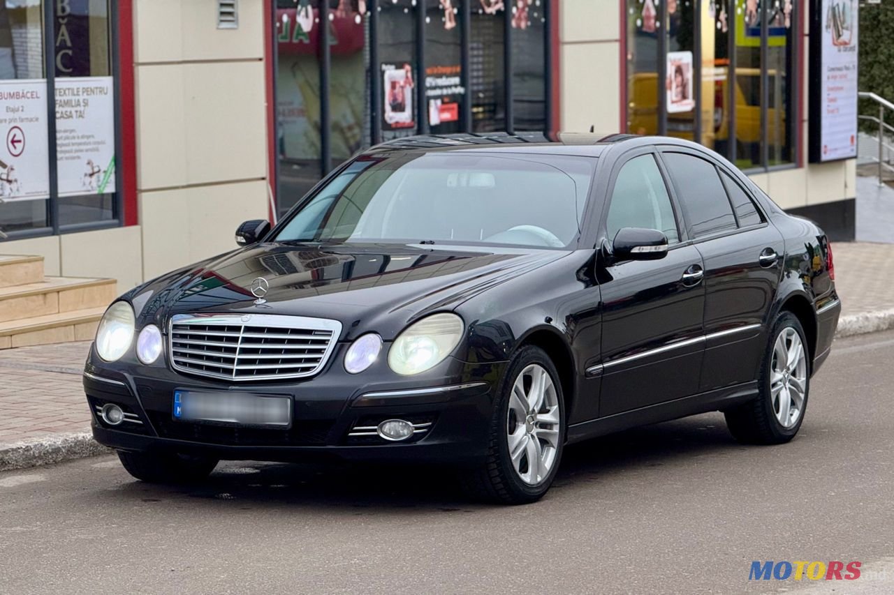 2008' Mercedes-Benz E-Class photo #1