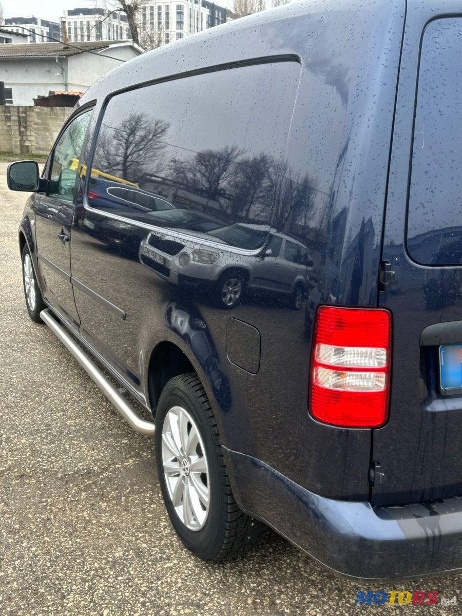 2015' Volkswagen Caddy photo #4