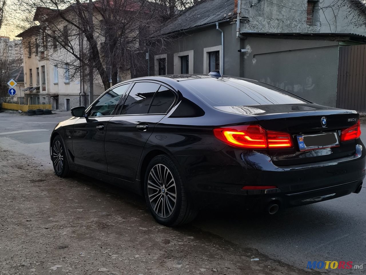 2017' BMW 5 Series photo #4