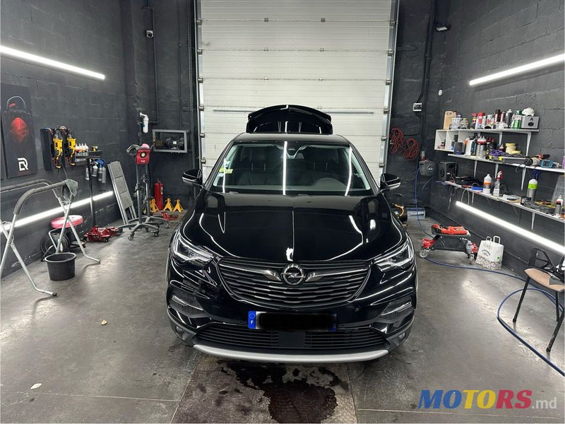 2021' Opel Grandland X photo #3