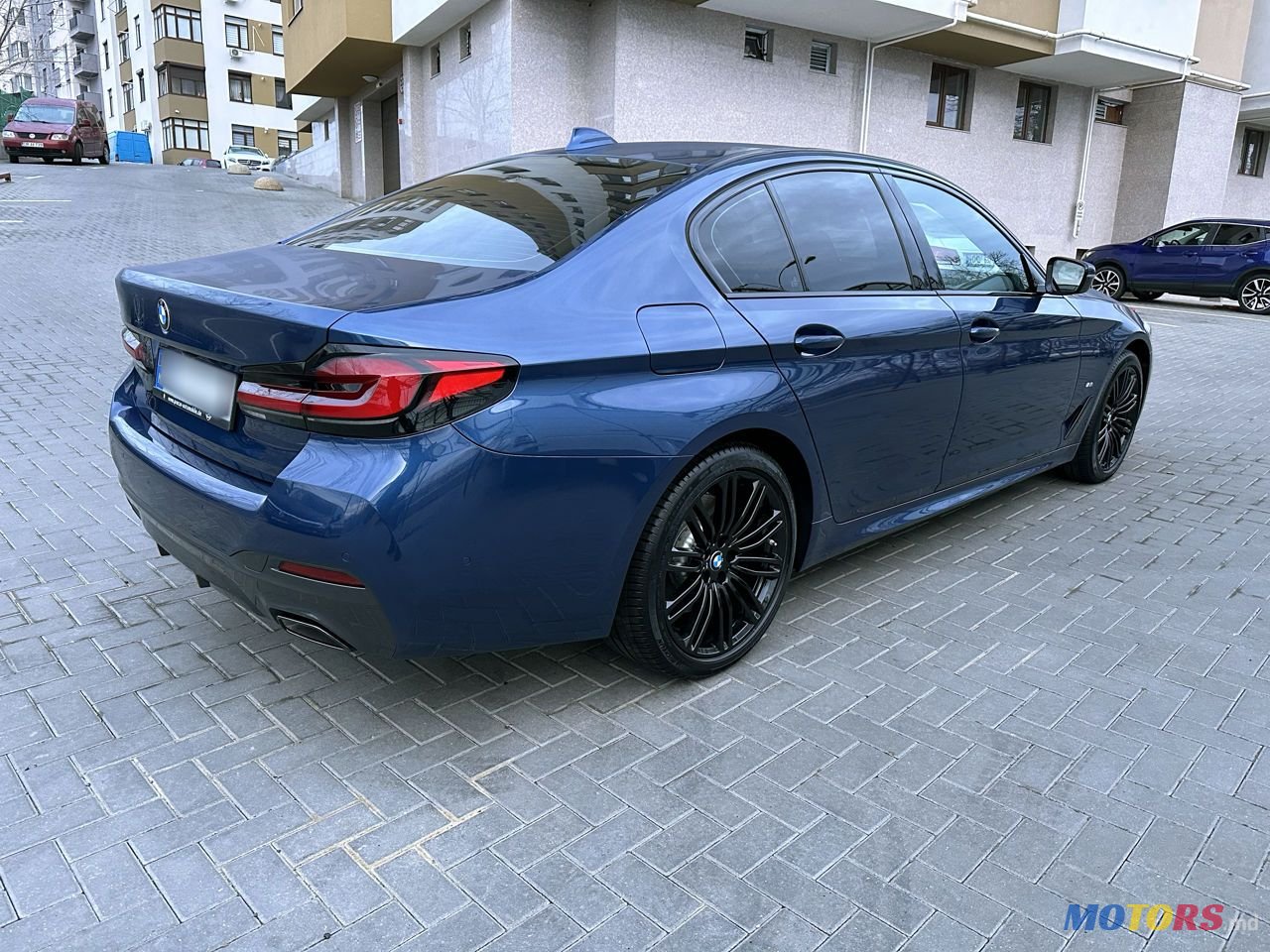 2020' BMW 5 Series photo #3