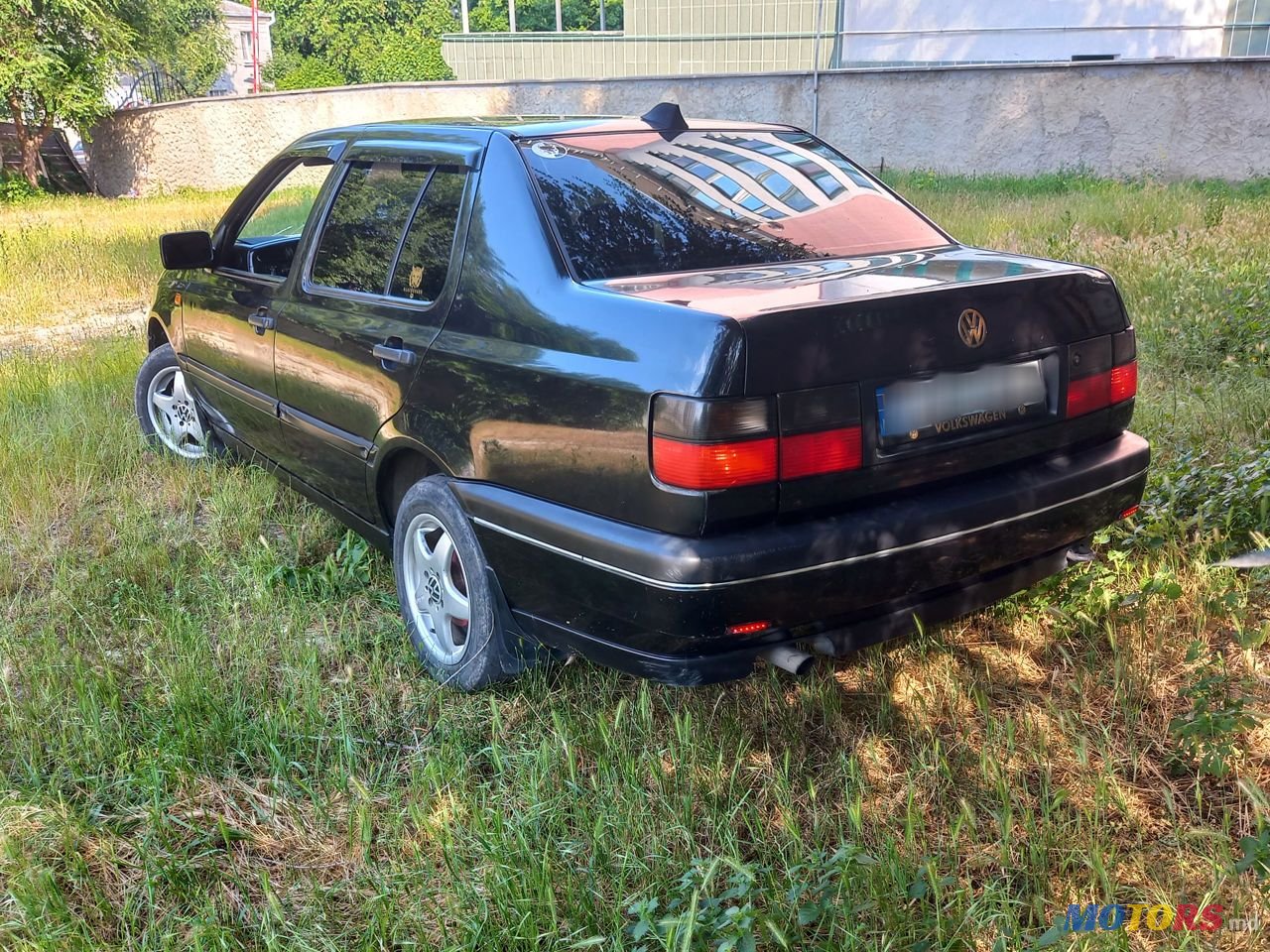 1993' Volkswagen Vento photo #4