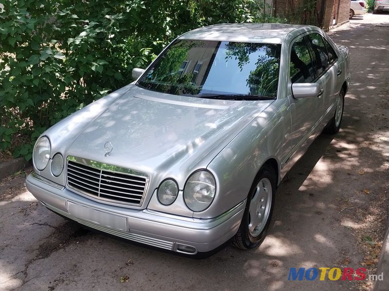 1998' Mercedes-Benz E Класс photo #1