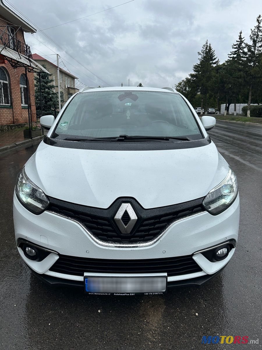 2017' Renault Grand Scenic photo #1