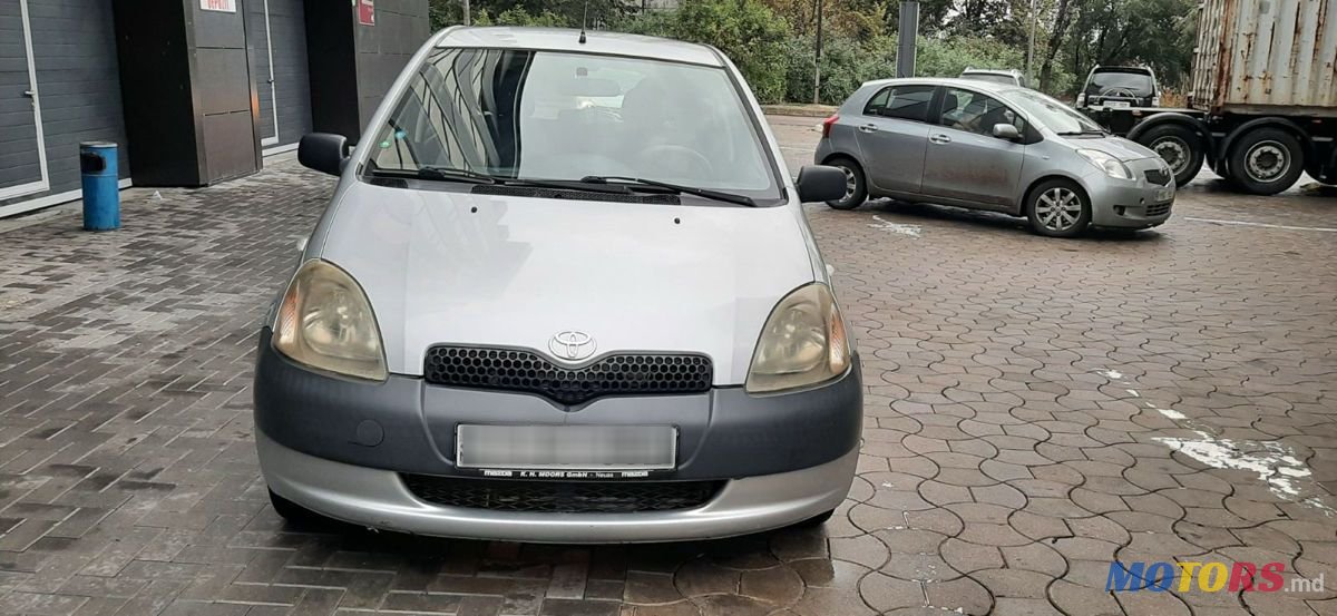1999' Toyota Yaris photo #2