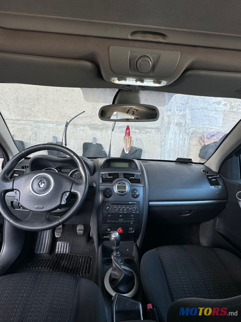 2007' Renault Megane photo #3
