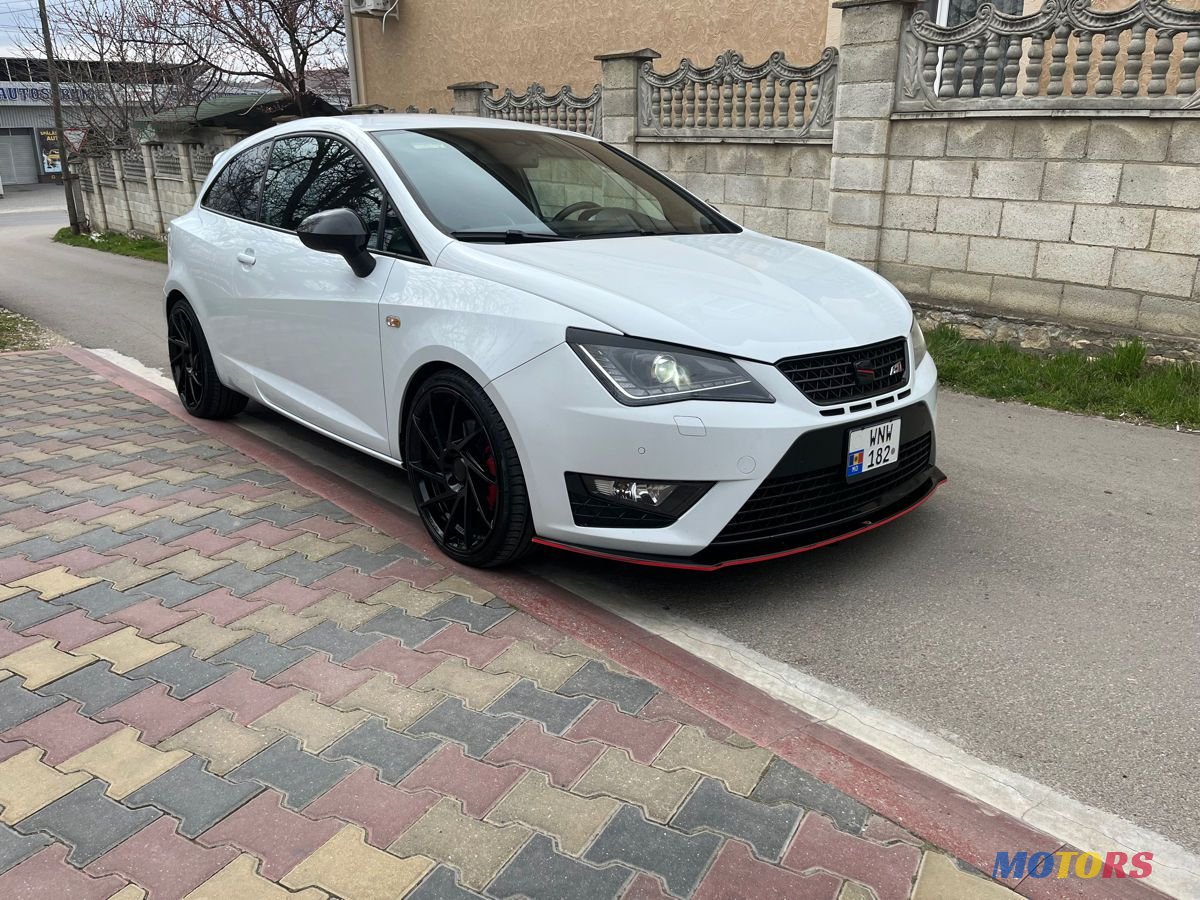 2013' SEAT Ibiza photo #1