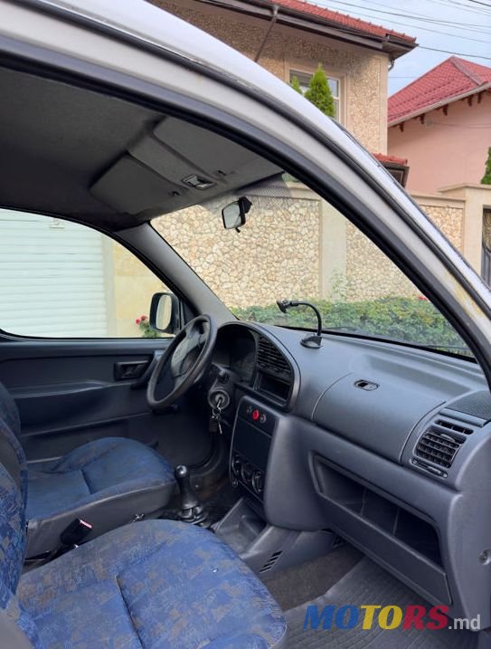 2000' Peugeot Partner photo #3