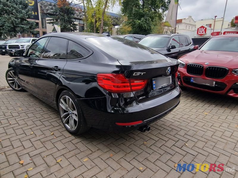 2015' BMW 3 Series Gran Turismo photo #3