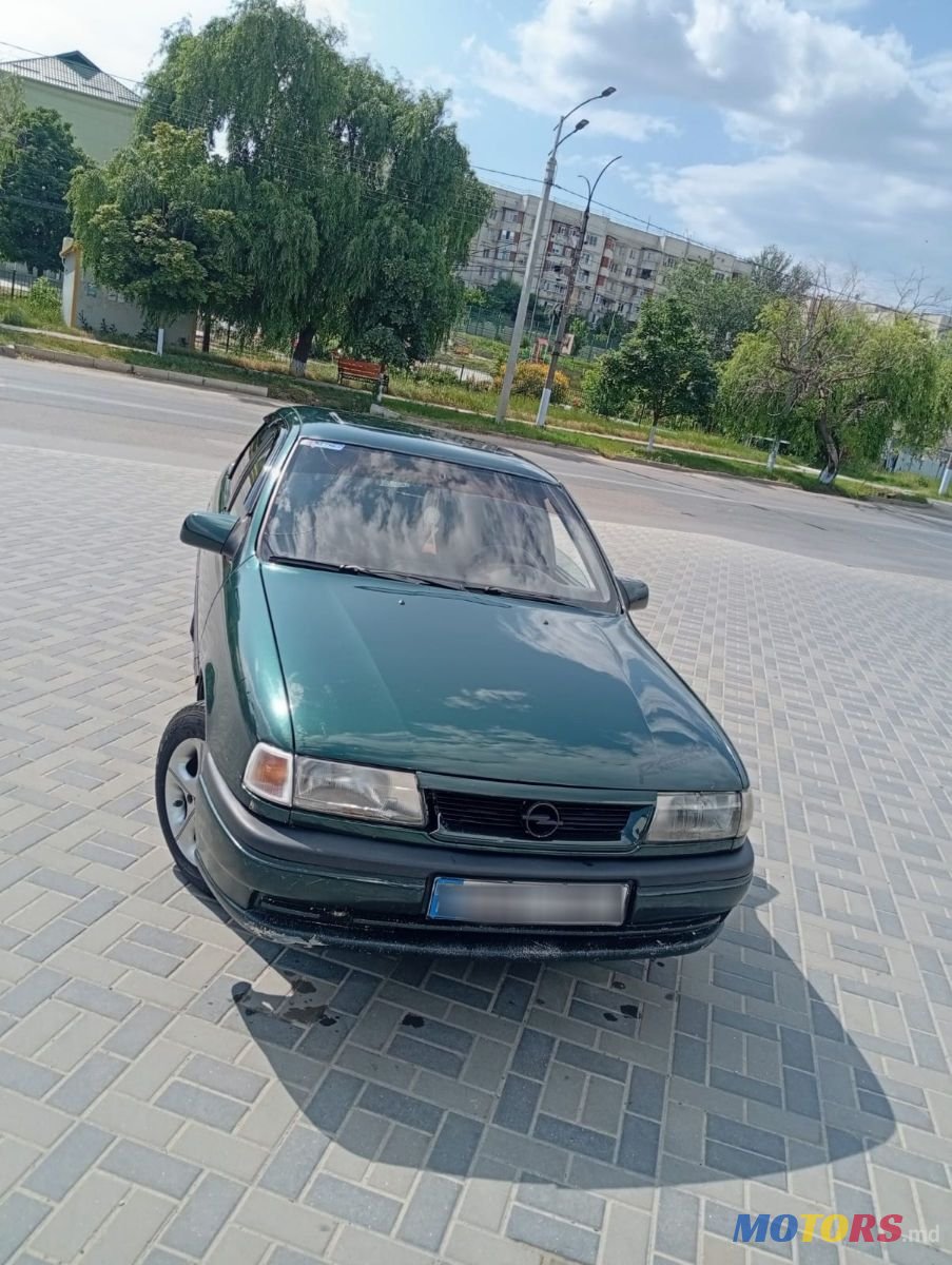 1995' Opel Vectra photo #1