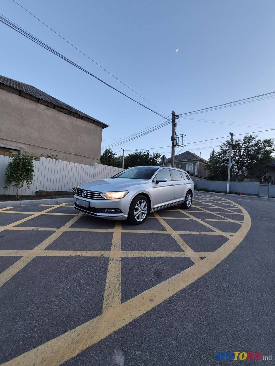 2015' Volkswagen Passat photo #1