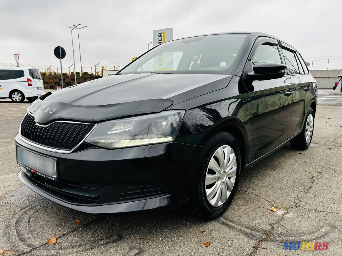 2016' Skoda Fabia photo #5