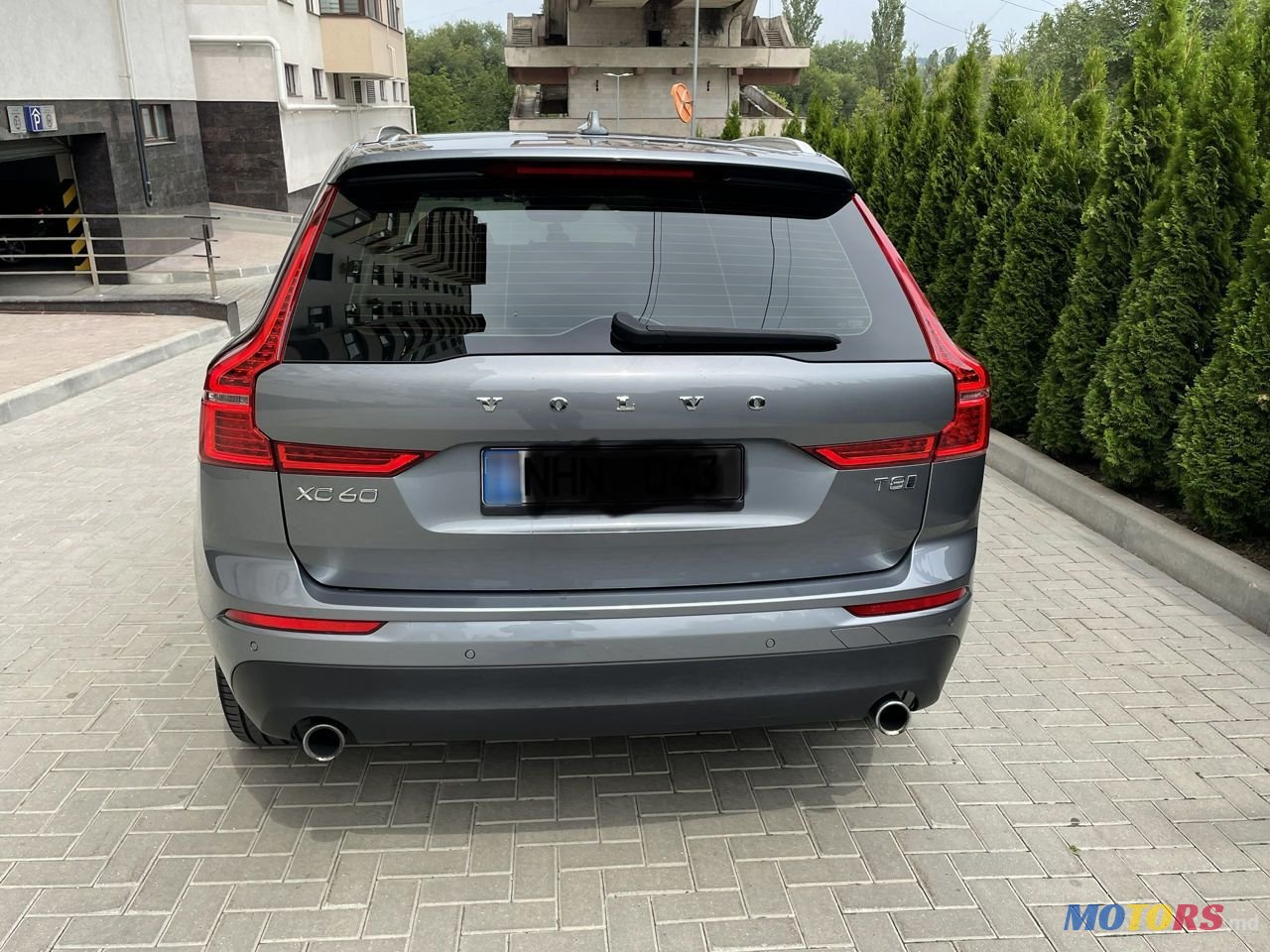 2018' Volvo XC60 photo #2