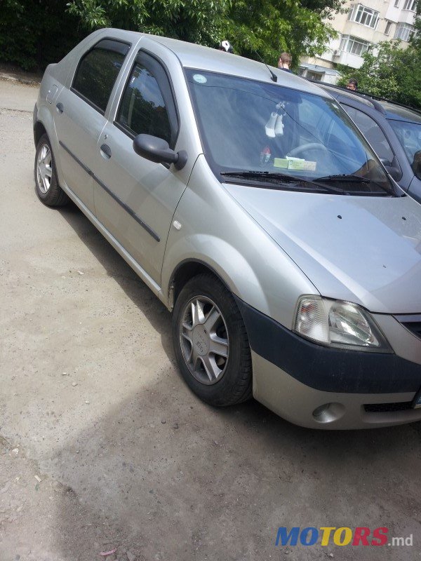 2005' Dacia Logan photo #1