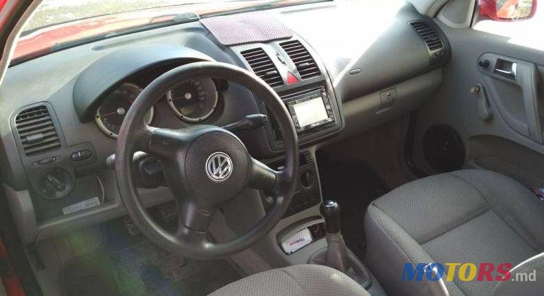 2001' Volkswagen Polo photo #1