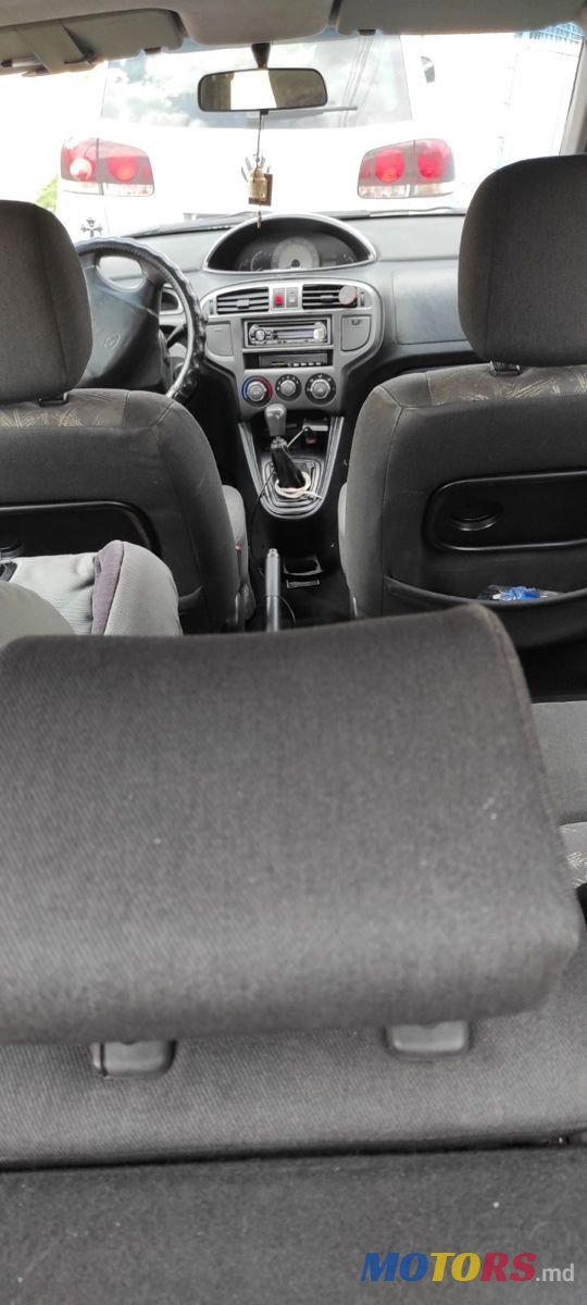 2003' Hyundai Matrix photo #6