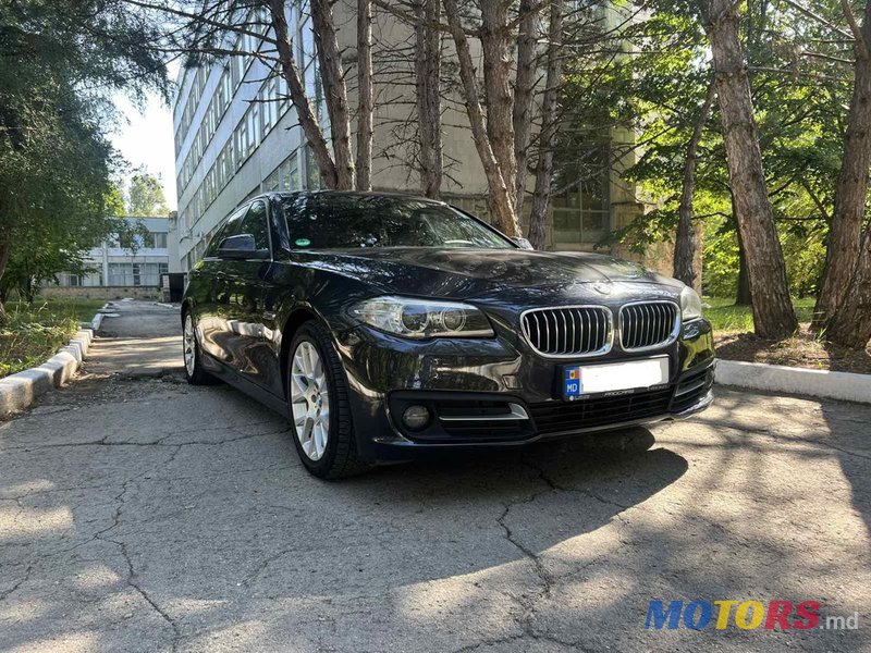 2015' BMW 5 Series photo #3