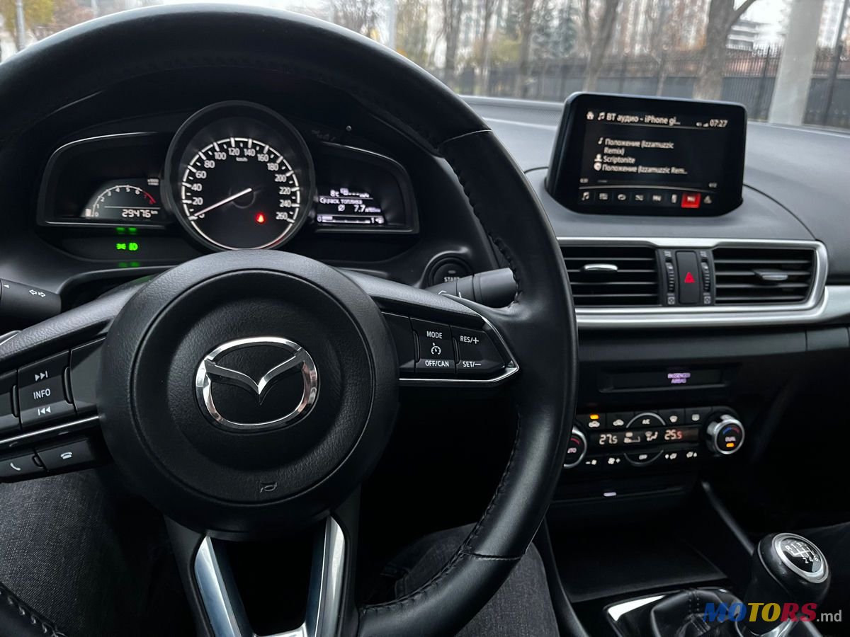 2017' Mazda 3 photo #1