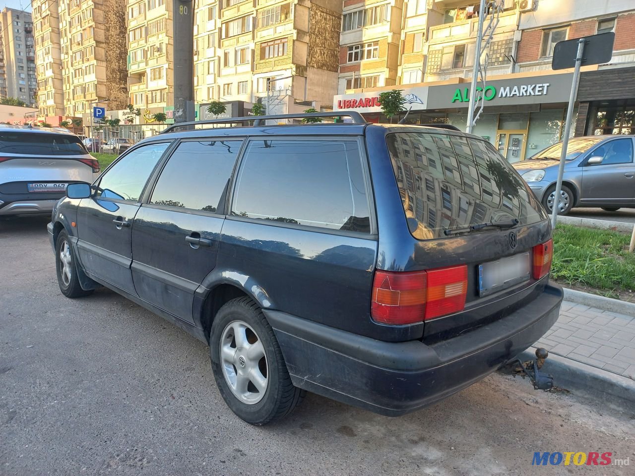 1995' Volkswagen Passat photo #3