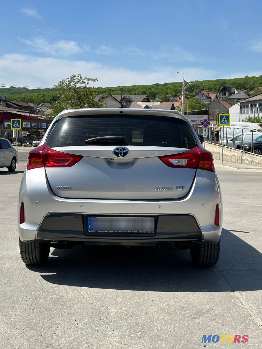2014' Toyota Auris photo #5