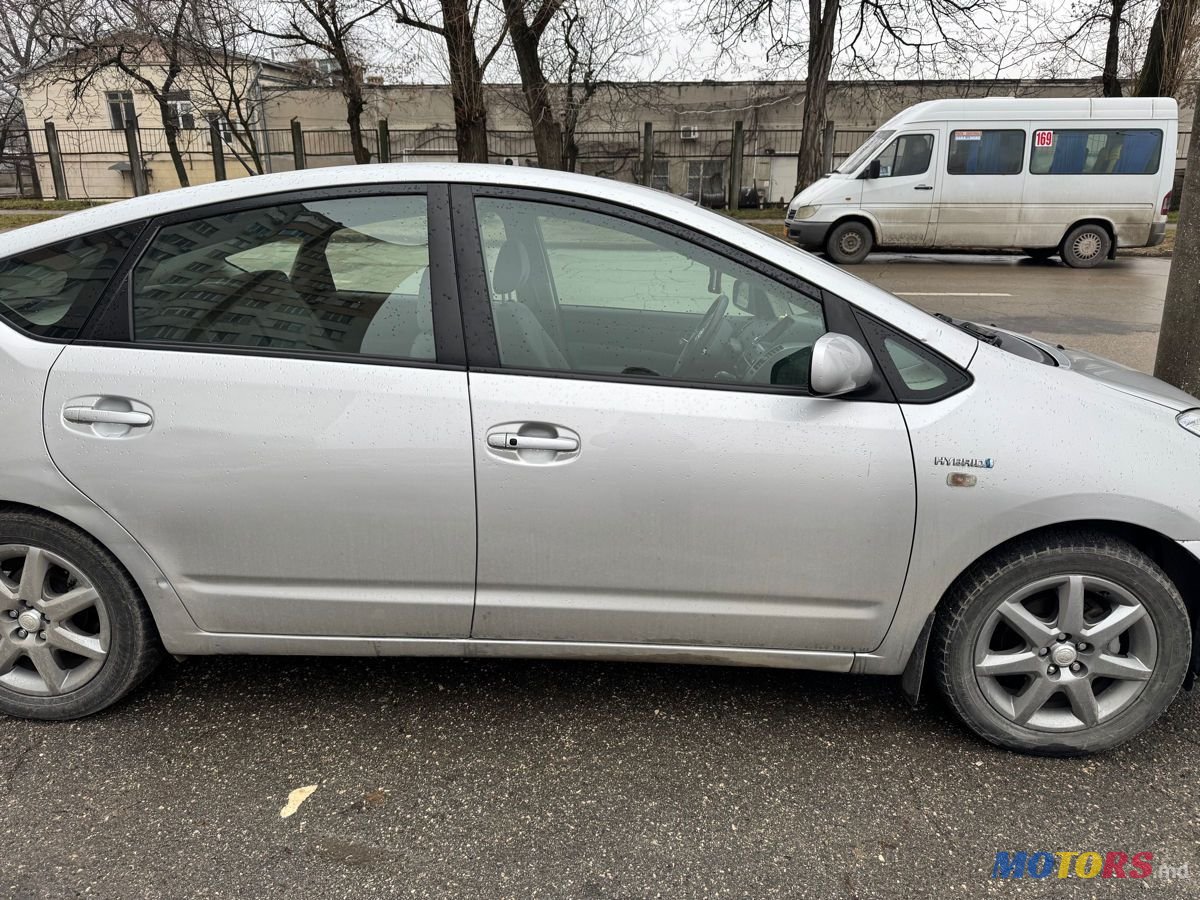 2008' Toyota Prius photo #2