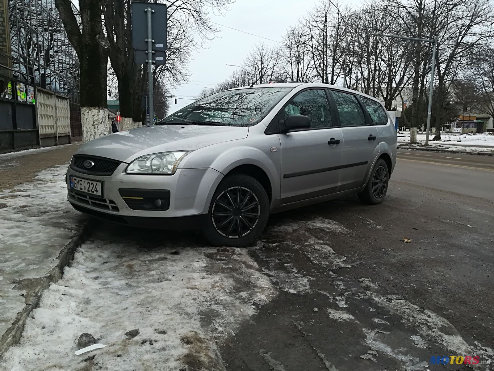 2005' Ford Focus photo #2