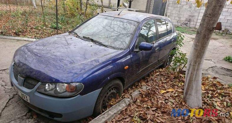 2003' Nissan Almera photo #1