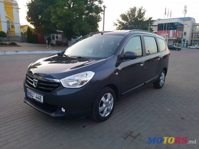 2012' Dacia Lodgy photo #1