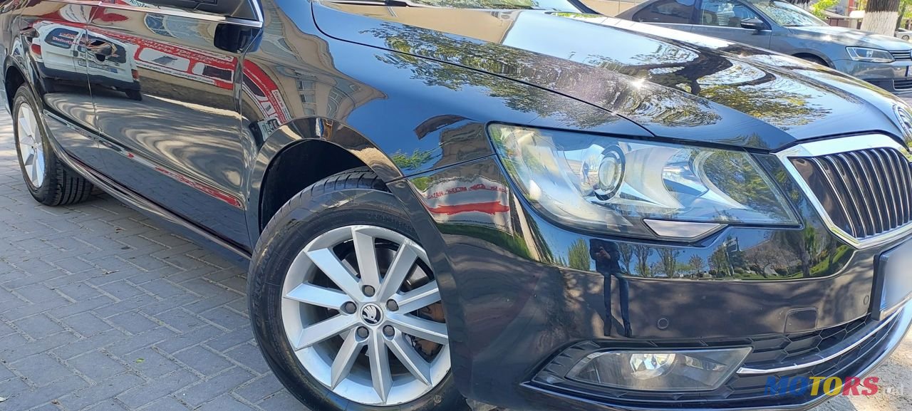 2014' Skoda Superb photo #6