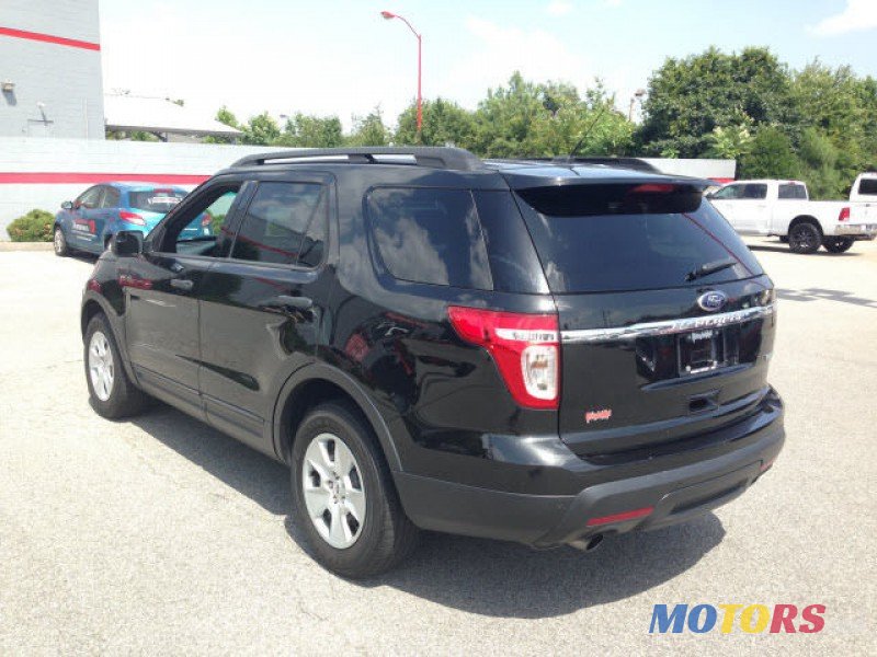 2014' Ford Explorer photo #2