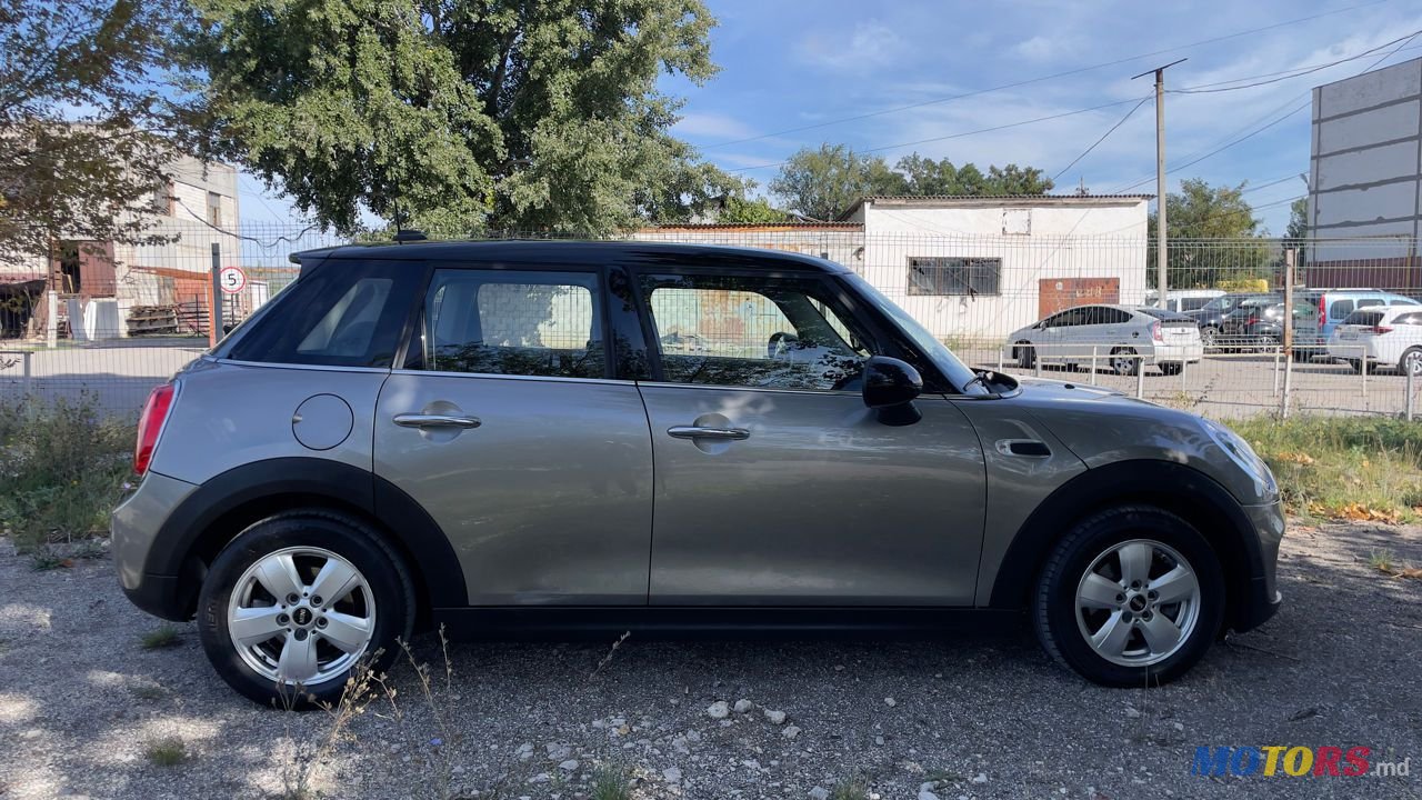 2017' MINI Cooper photo #4