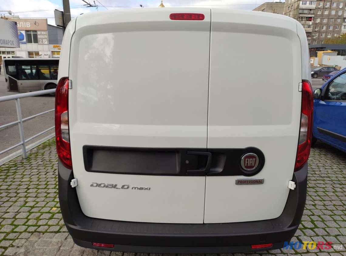 2020' Fiat Doblo photo #3